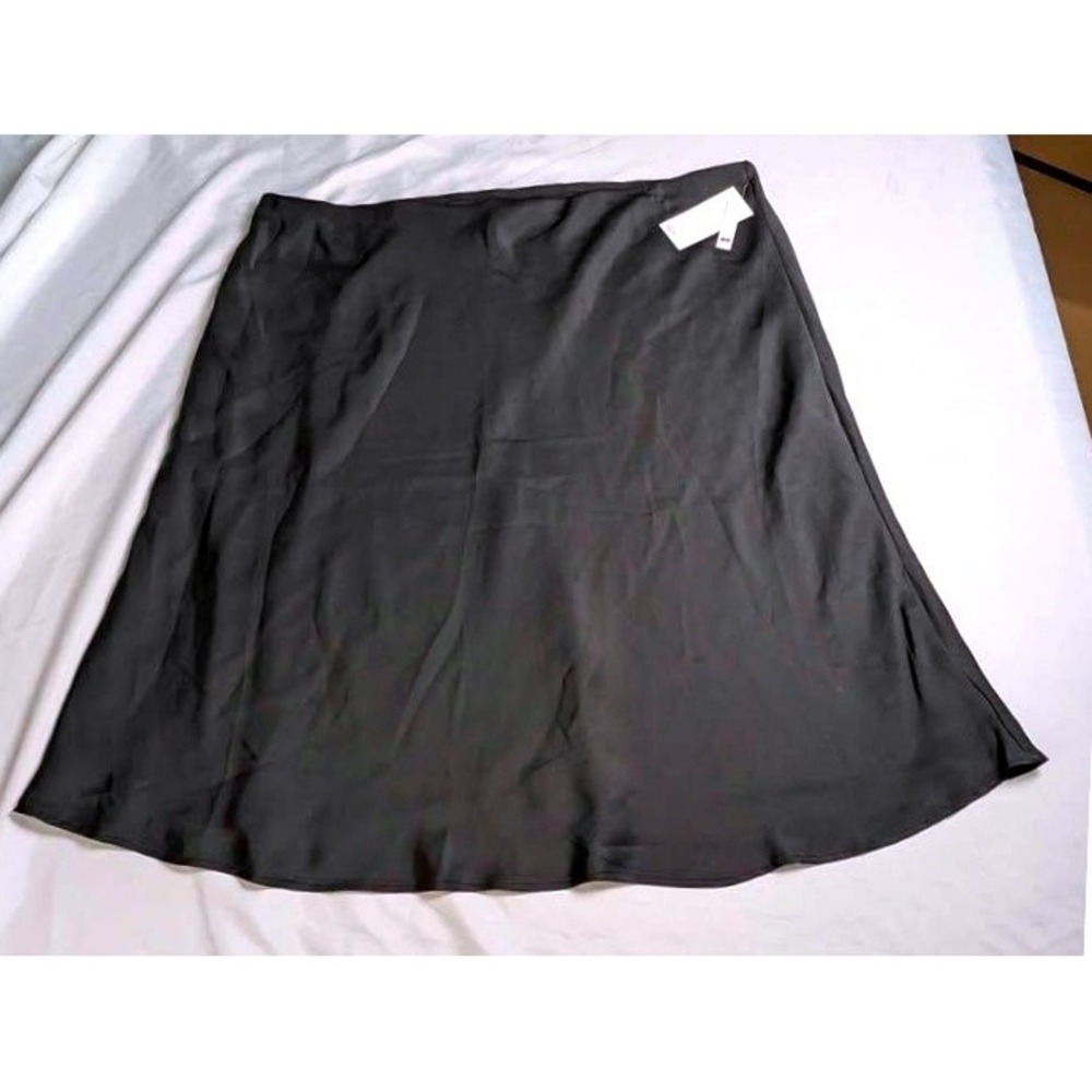 Nordstrom Rack ~ Satin Midi Skirt ~ Women‎ 3X ~ Black A-Line Slip & Skirt ~ NWT